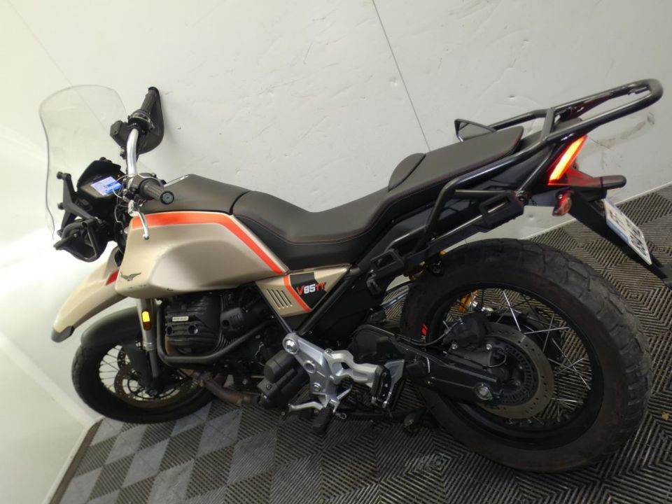 MOTO GUZZI V85 TT TRAVEL PACK 850 4