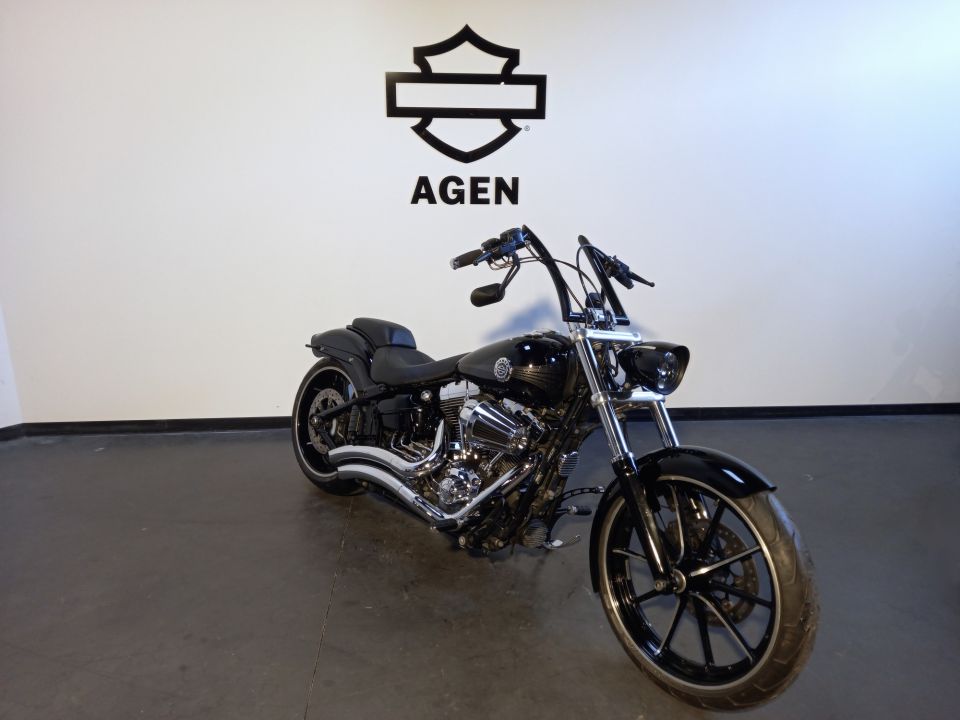 HARLEY-DAVIDSON SOFTAIL BREAKOUT 1690 4