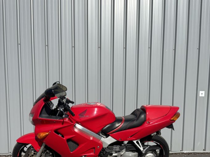 HONDA VFR 800 FI 4