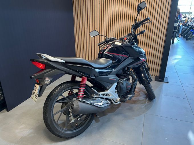 HONDA CBF 125 4