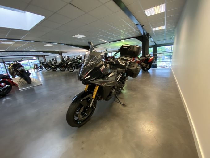 SUZUKI GSX-S 1000 GX 4