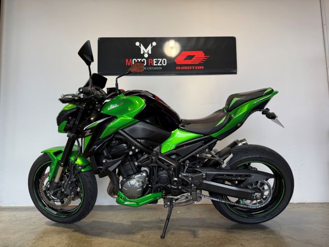 KAWASAKI Z900 4