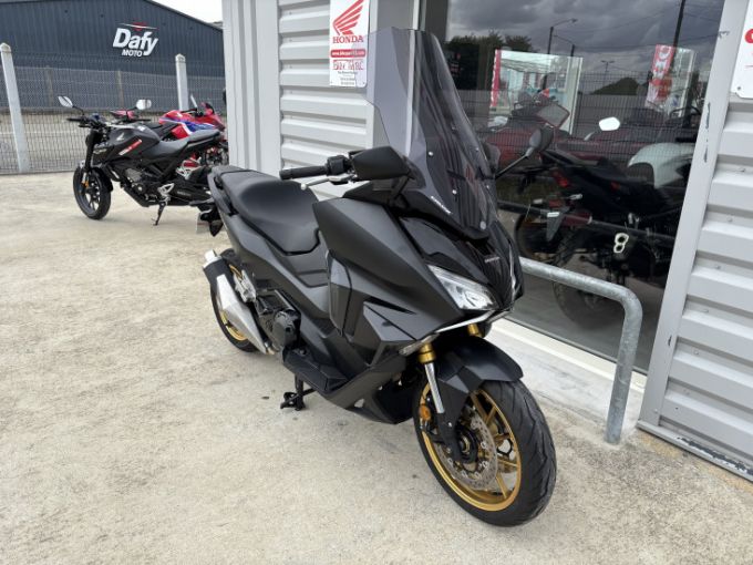 HONDA NSS FORZA 750 4