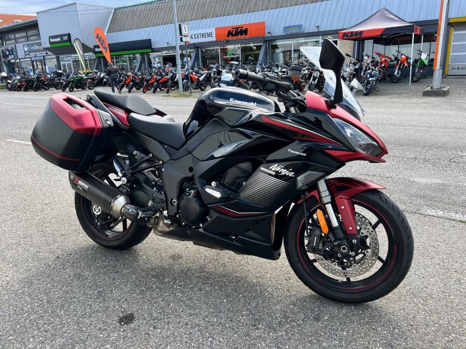KAWASAKI NINJA 1000 SX TOURER 4
