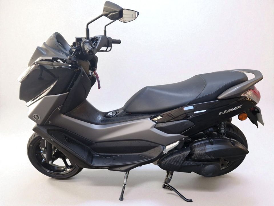 YAMAHA NMAX 125 4