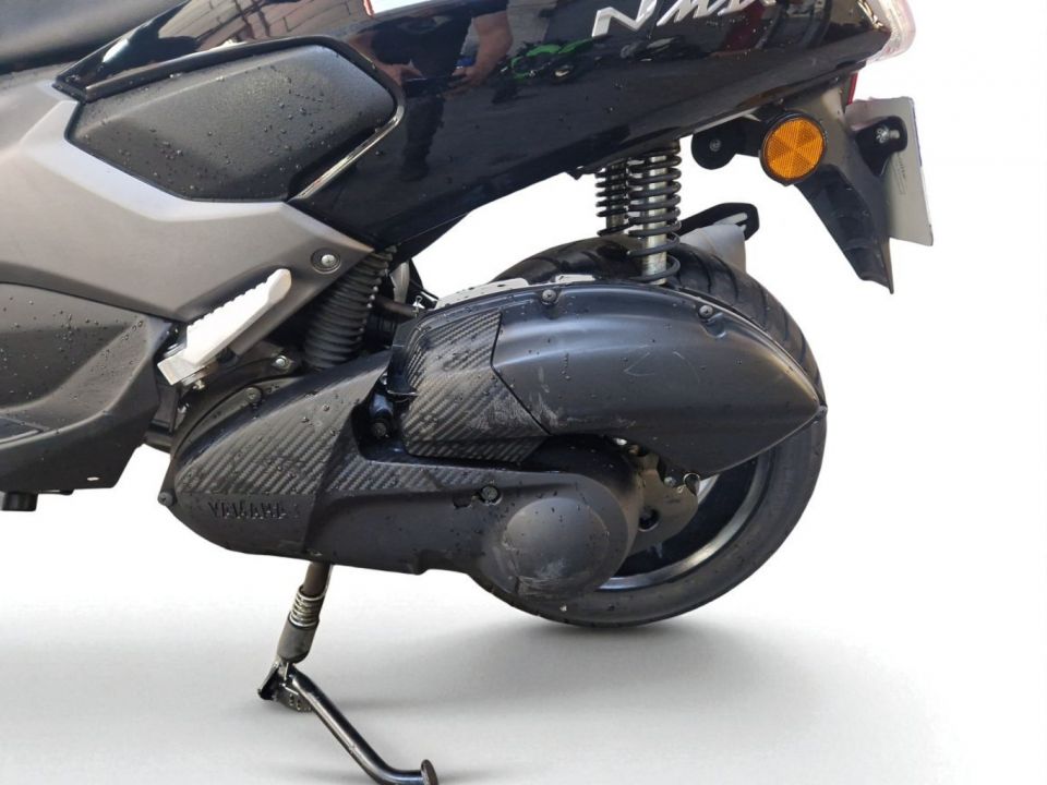YAMAHA NMAX 125 4
