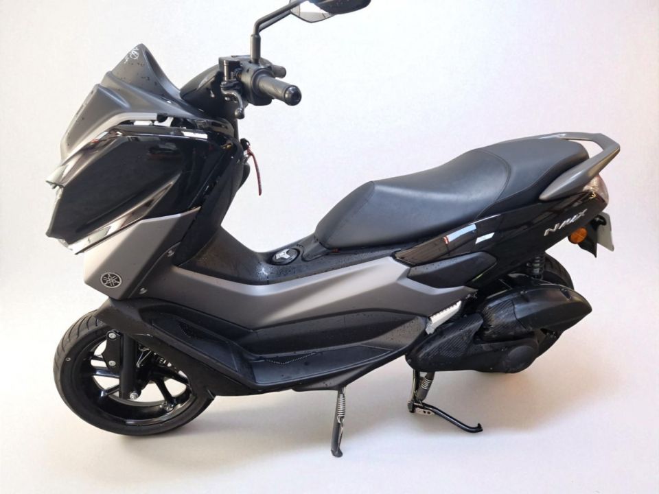 YAMAHA NMAX 125 4
