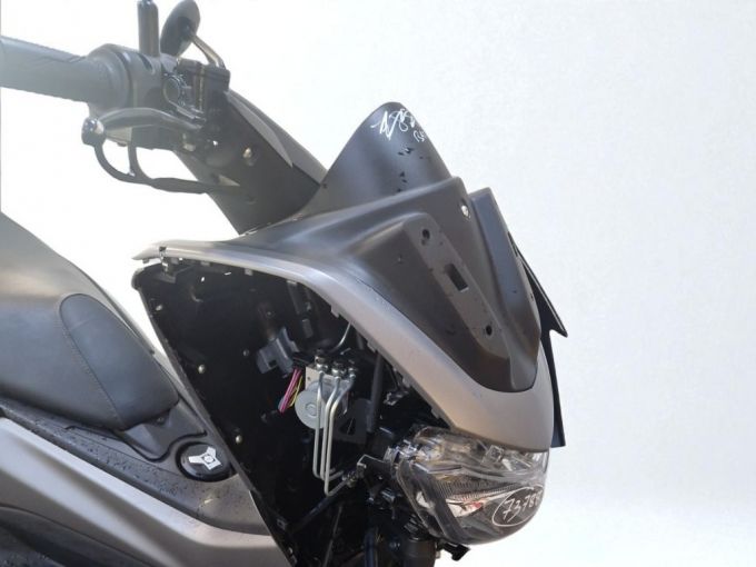YAMAHA NMAX 125 4