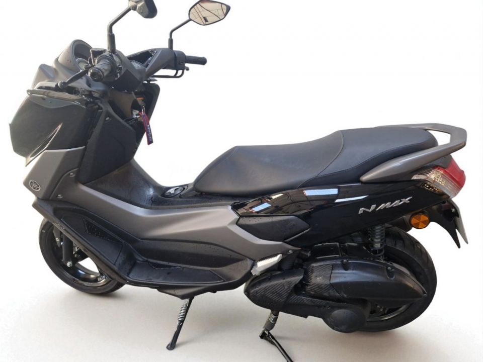YAMAHA NMAX 125 4