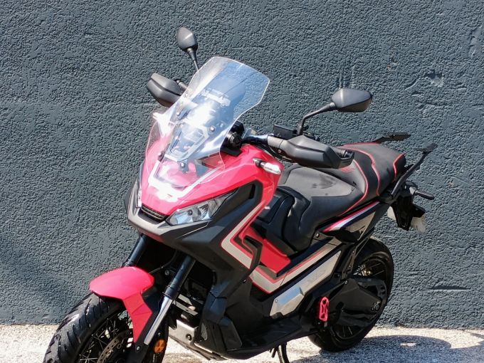 HONDA X-ADV 4