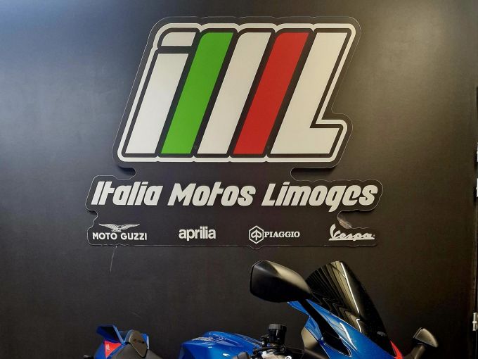 APRILIA RSV4 1000 RR 4
