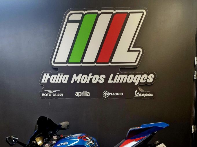 APRILIA RSV4 1000 RR 4