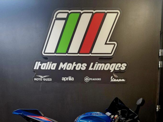 APRILIA RSV4 1000 RR 4