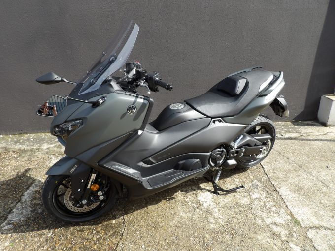 YAMAHA XP T-MAX 560 4