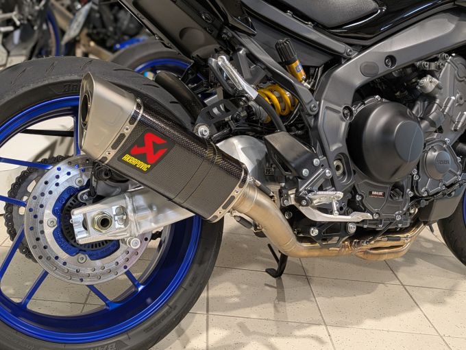 YAMAHA MT-09 SP 4