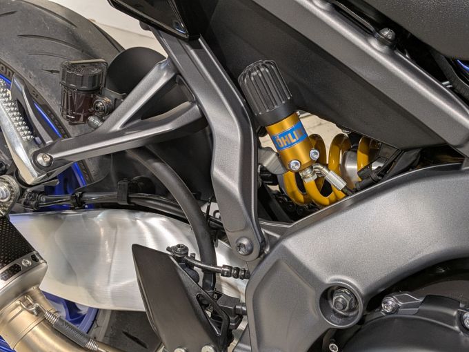 YAMAHA MT-09 SP 4