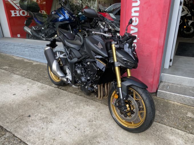 HONDA CB1000 Hornet SP 4