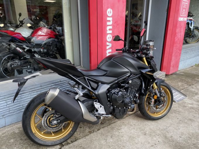 HONDA CB1000 Hornet SP 4