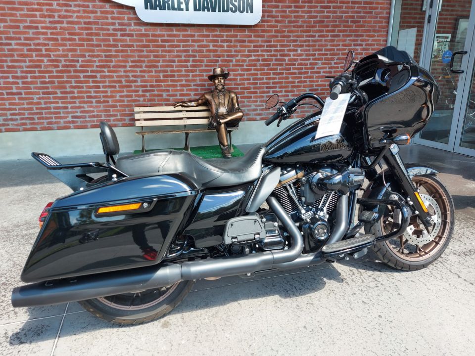 HARLEY-DAVIDSON TOURING ROAD GLIDE 1923 ST 4