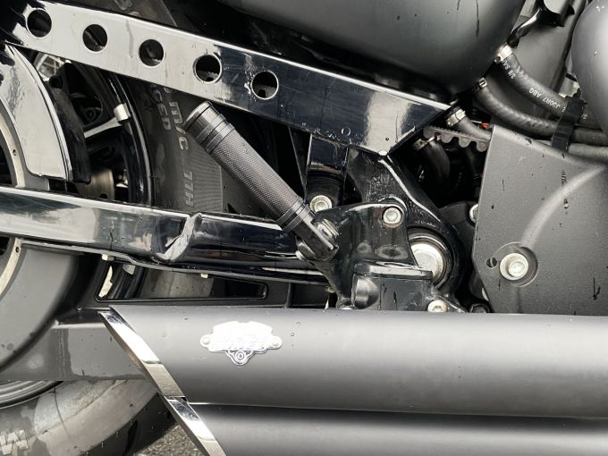 HARLEY-DAVIDSON SPORTSTER IRON 883 N  4