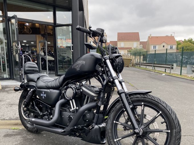 HARLEY-DAVIDSON SPORTSTER IRON 883 N  4