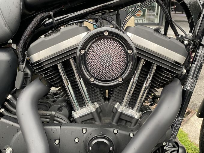 HARLEY-DAVIDSON SPORTSTER IRON 883 N  4
