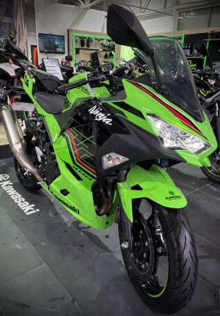 KAWASAKI NINJA 400 - 2022