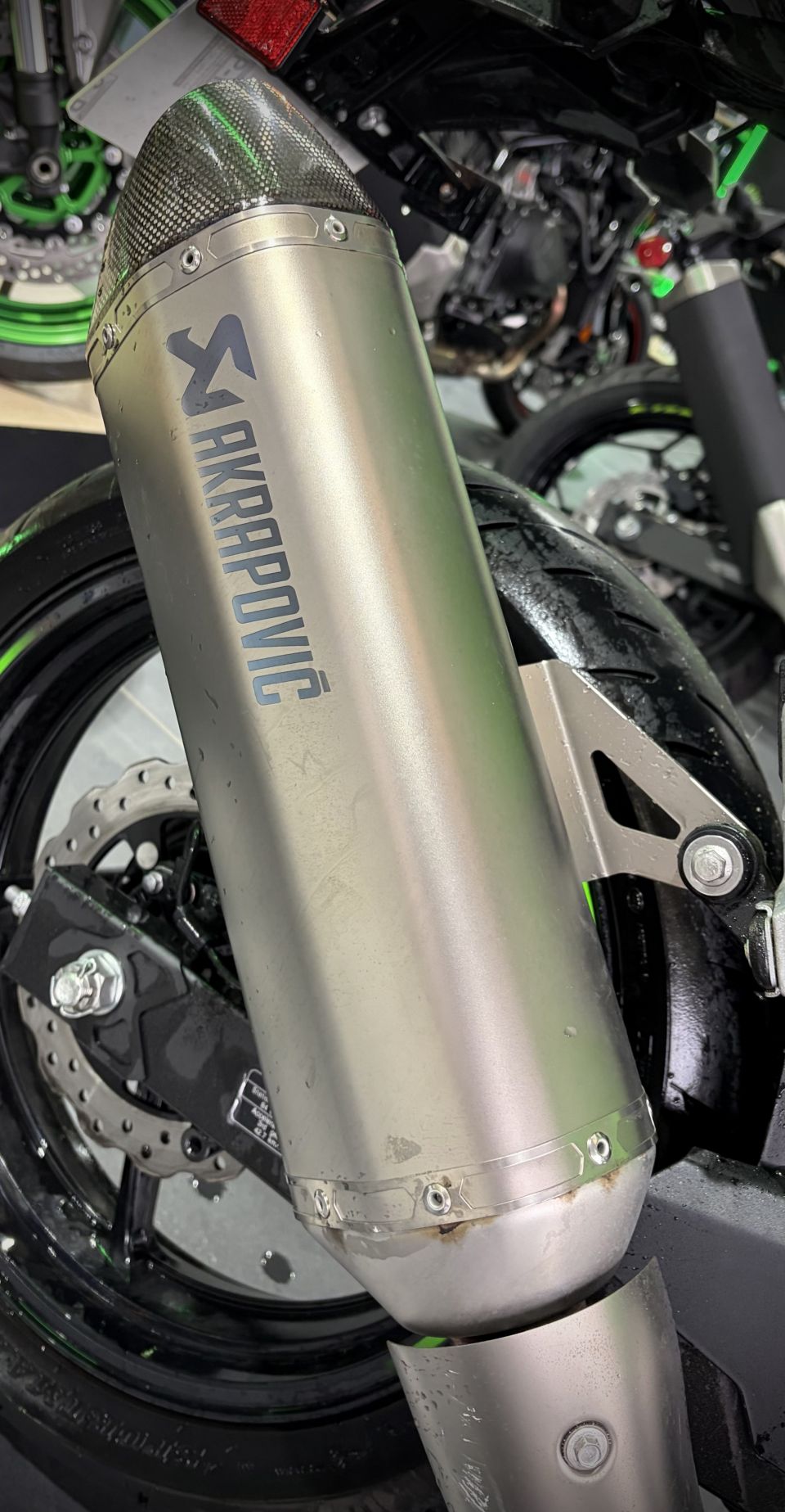 KAWASAKI NINJA 400 4