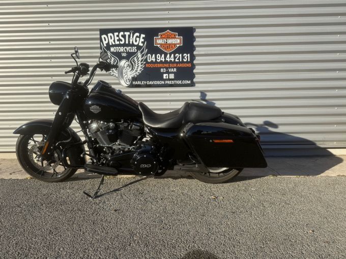 HARLEY-DAVIDSON TOURING ROAD KING 1800 SPECIAL 4