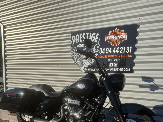 HARLEY-DAVIDSON TOURING ROAD KING 1800 SPECIAL 4