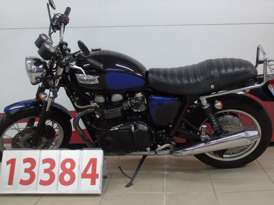 TRIUMPH THRUXTON 900 FI BRIDE A2 4