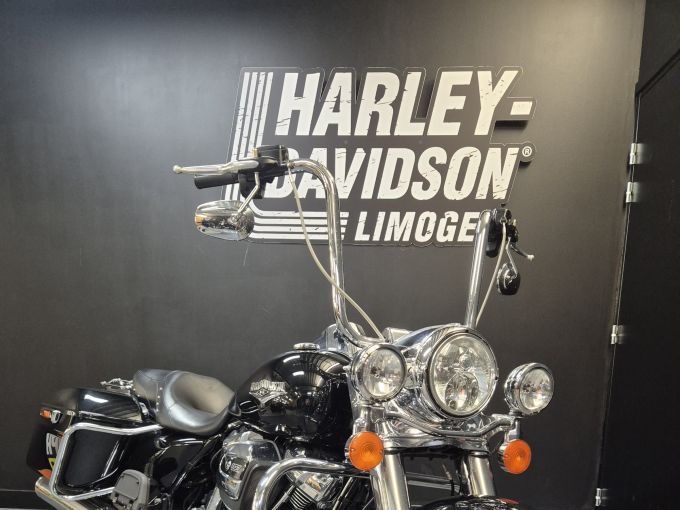 HARLEY-DAVIDSON TOURING ROAD KING 1745 4