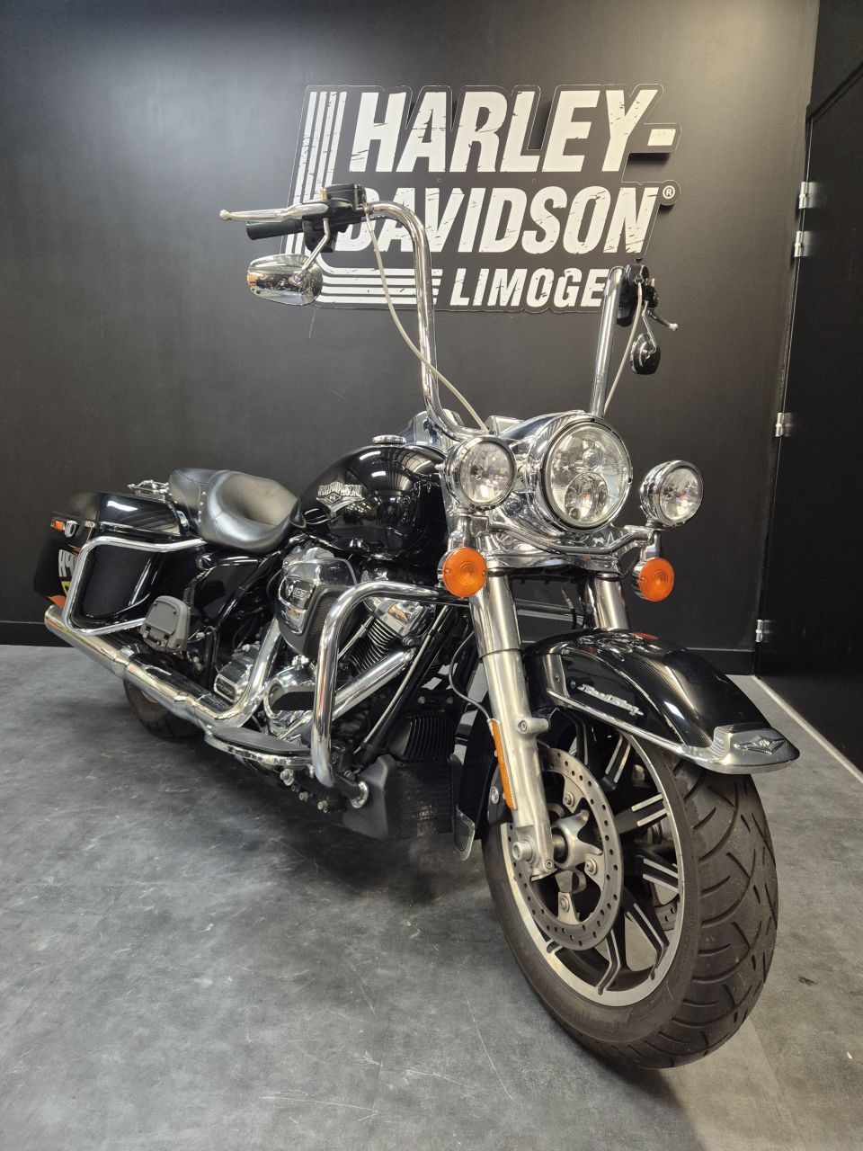 HARLEY-DAVIDSON TOURING ROAD KING 1745 4