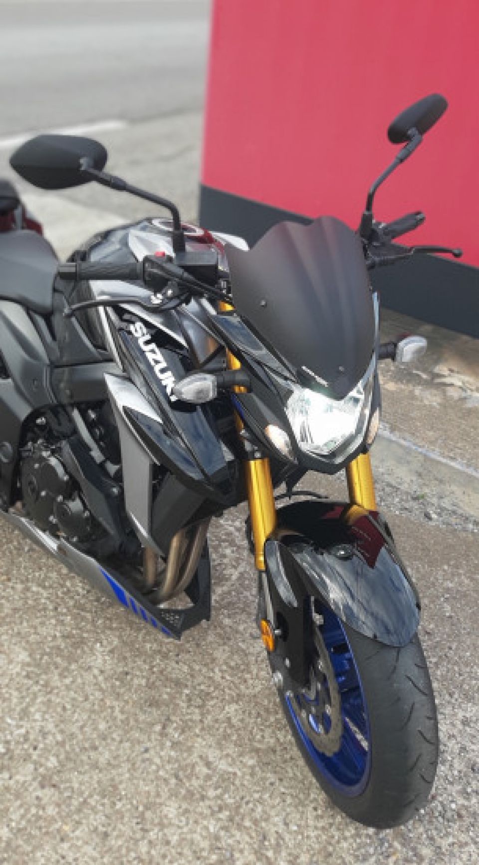 SUZUKI GSX-S 750 4
