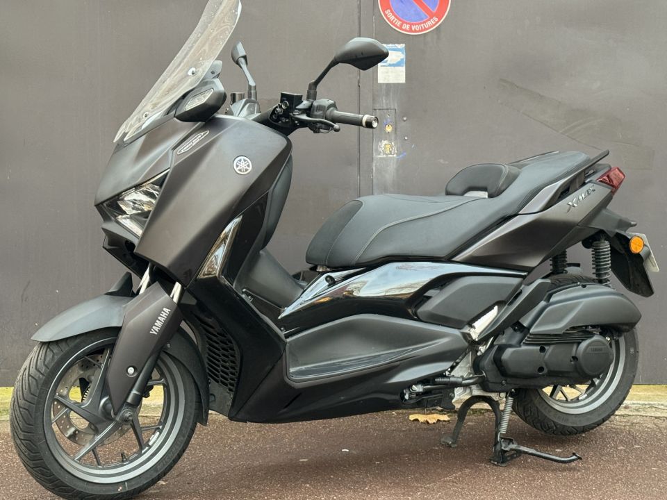 YAMAHA XMAX 125 TECH MAX TECH MAX + - GARANTIE CONSTRUCTEUR 4