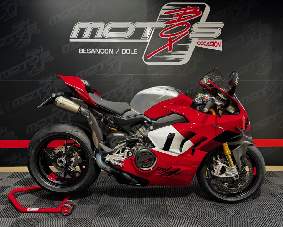 DUCATI PANIGALE V4 R 4
