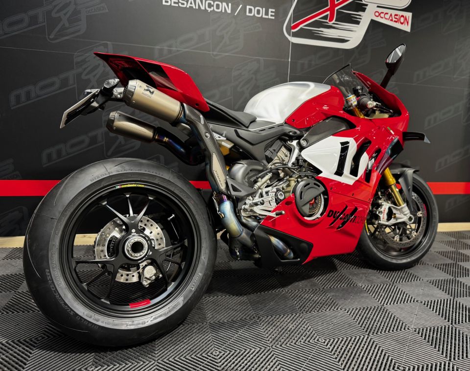 DUCATI PANIGALE V4 R 4