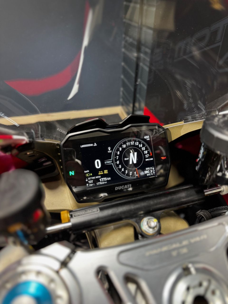 DUCATI PANIGALE V4 R 4