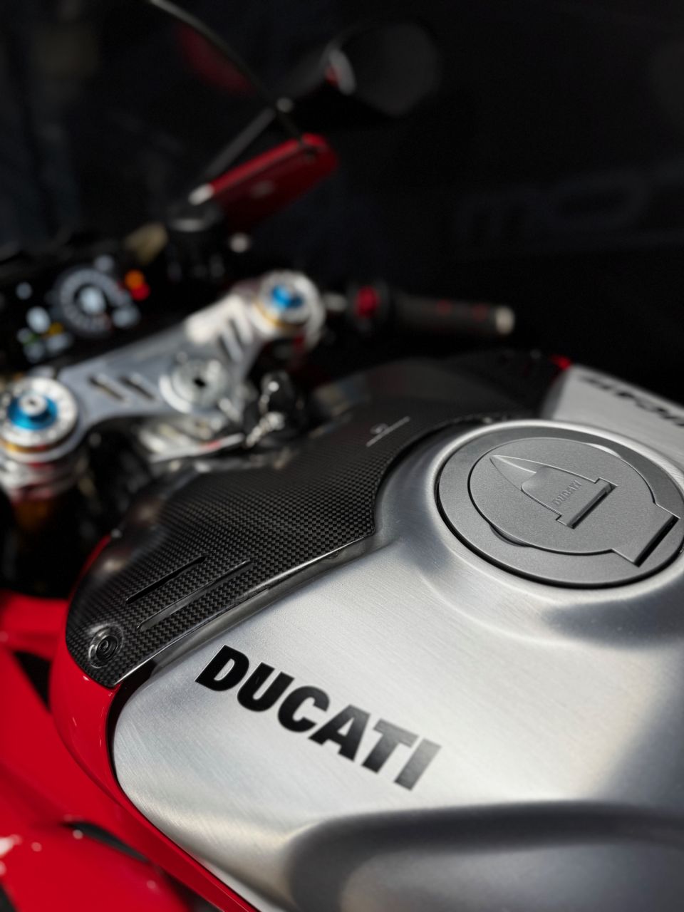 DUCATI PANIGALE V4 R 4