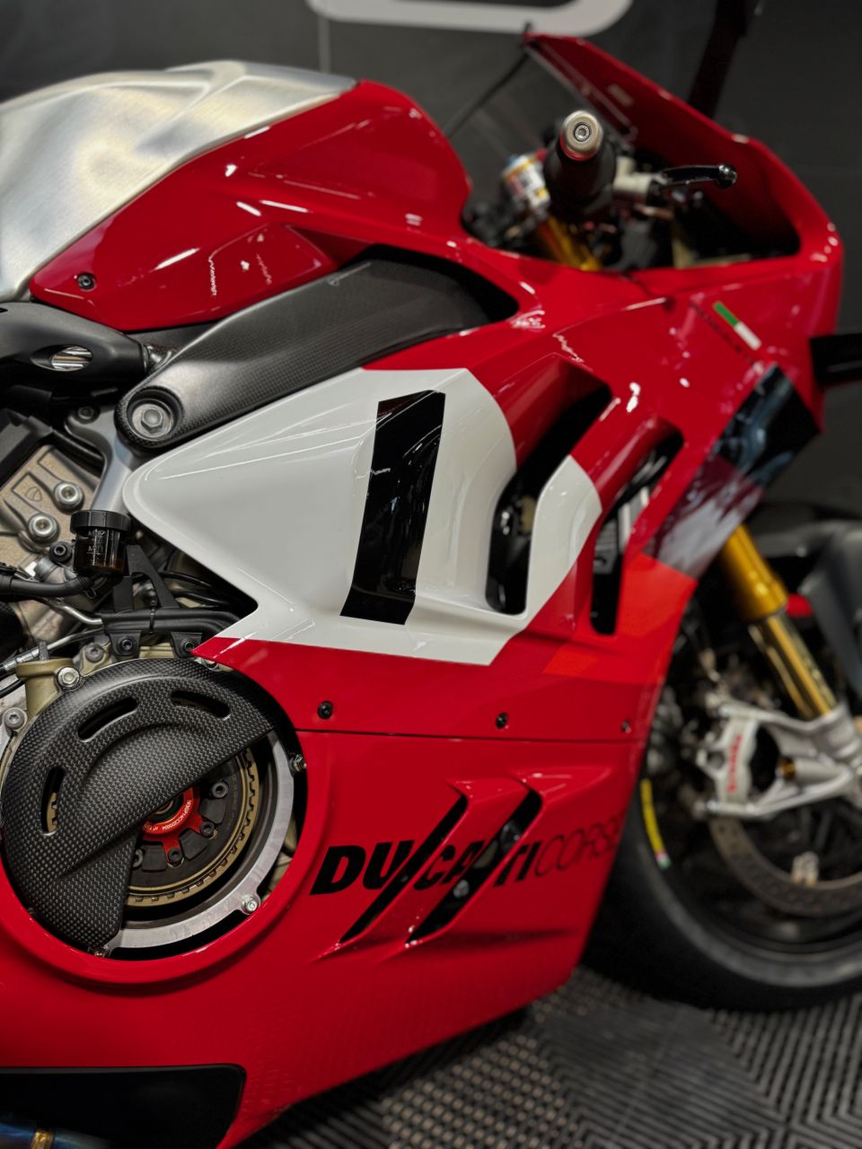 DUCATI PANIGALE V4 R 4