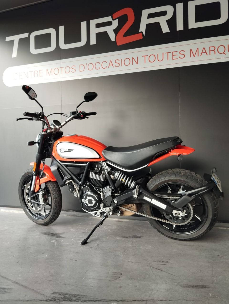 DUCATI SCRAMBLER 4