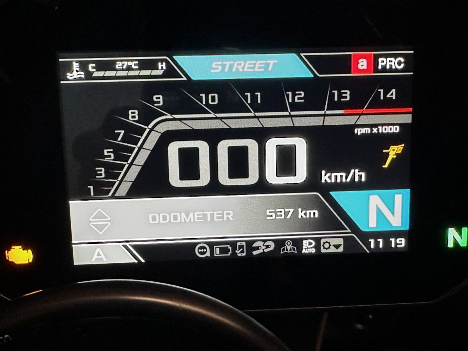 APRILIA RSV4 1100 RR 4