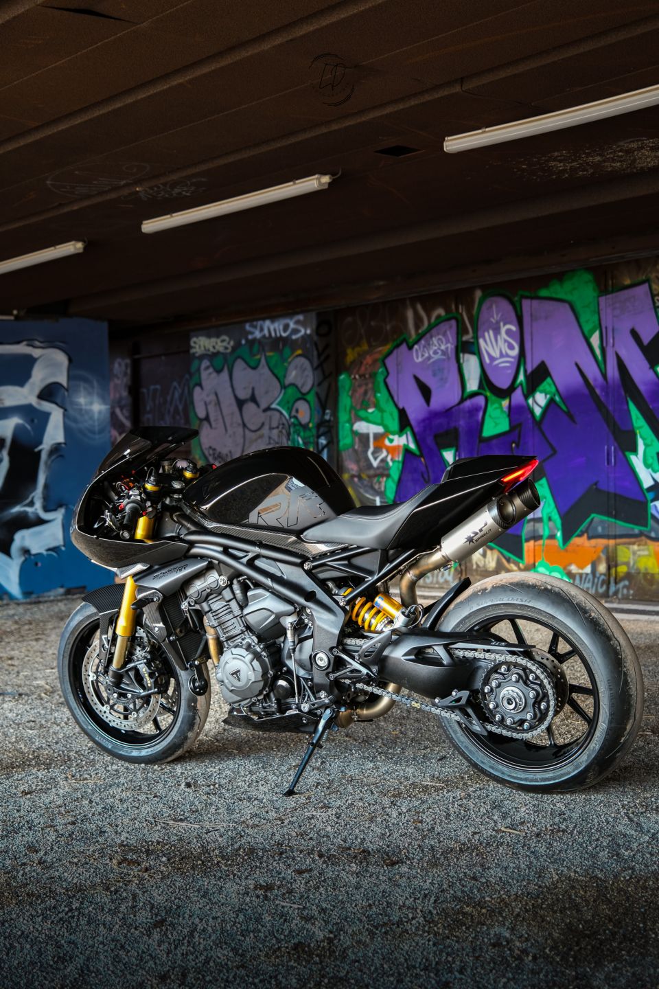 TRIUMPH SPEED TRIPLE 1200 RR 4