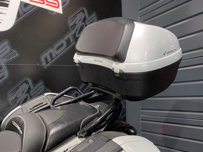 HONDA CBF 1000 FA 4