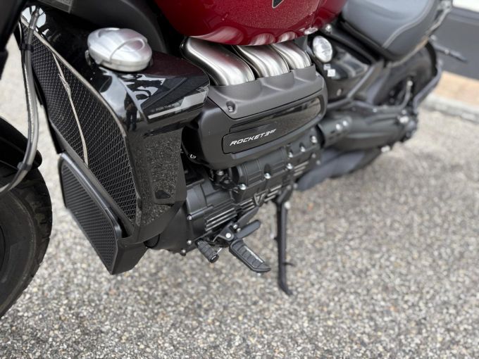 TRIUMPH Rocket 3 GT Storm 4