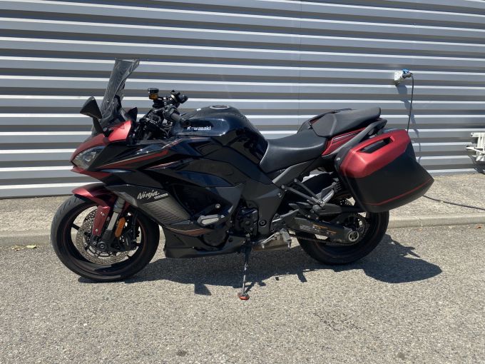 KAWASAKI NINJA 1000 SX TOURER 4