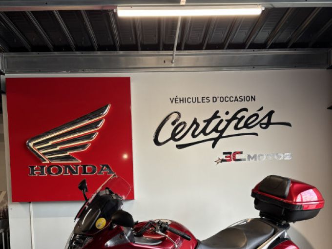 HONDA DEAUVILLE ABS 700 4