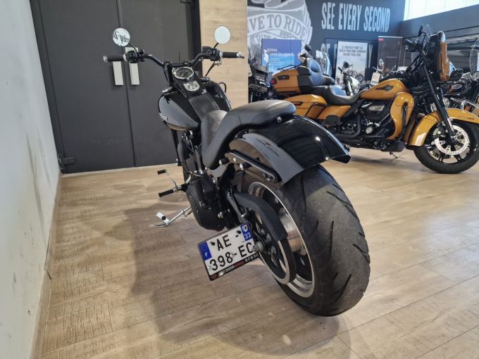 HARLEY-DAVIDSON SOFTAIL NIGHT TRAIN 1450 4