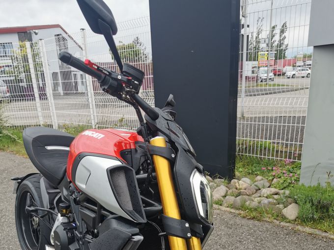 DUCATI DIAVEL 1260 S 4