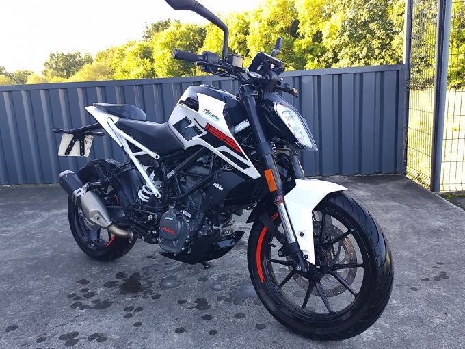 KTM 125 DUKE ABS 4